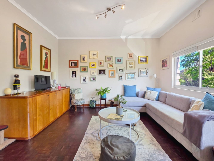 2 Bedroom Property for Sale in Vredehoek Western Cape